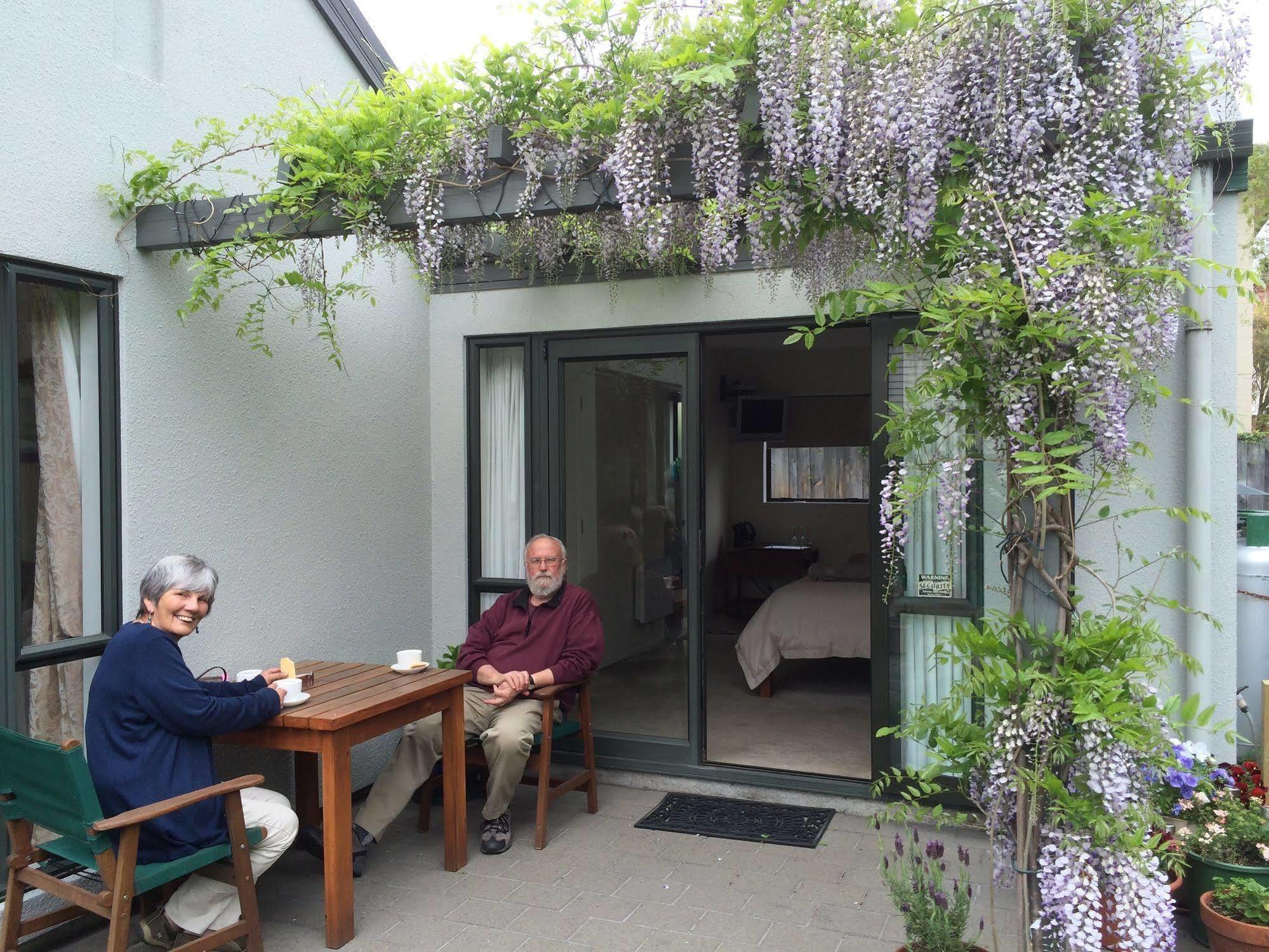 Garden Bed And Breakfast Christchurch Dış mekan fotoğraf